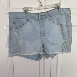 SO Women’s Jean Shorts Size 15